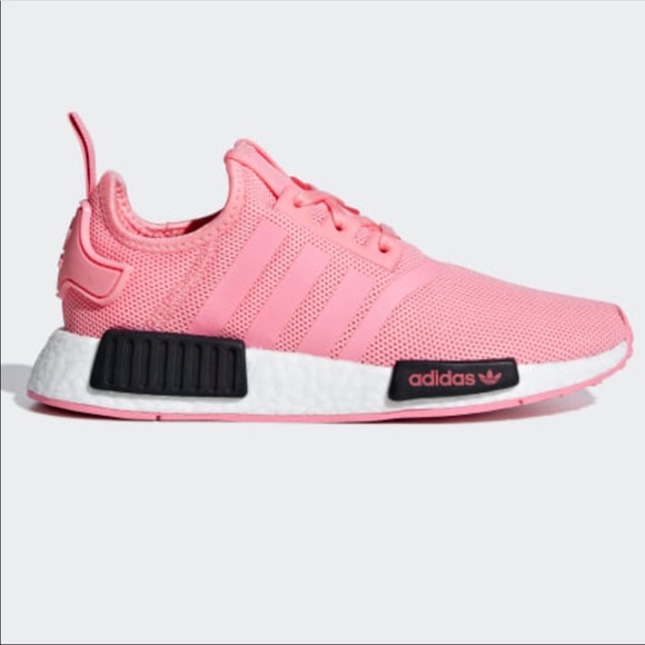 adidas Shoes - NWT🌸 Rare Adidas NMD R1 Pink 6.5Y/8W